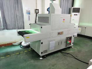 آلة تصفية الأشعة فوق البنفسجية للإنتاج الصغيرة مع تصميم مضغوط 2107mm x 1390mm x 1900mm