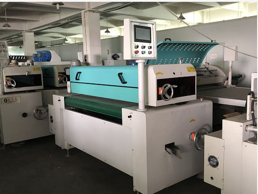 5KW التلقائي كامل الدقة معدات طلاء الأسطوانة المفردة W1320mm