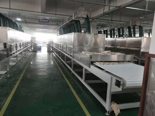 معدات التجفيف الفراغية الميكروويفية التي يتم التحكم بها بواسطة PLC وقت التجفيف 2-6 ساعات 1