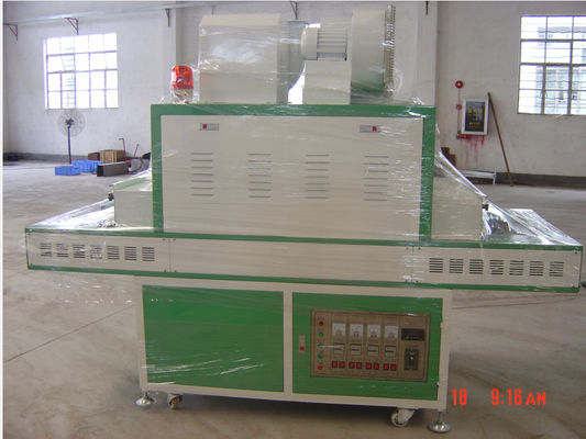 3m / Min ارتفاع قابل للتعديل الأشعة فوق البنفسجية آلة علاج 480mm عرض شبكة ناقل