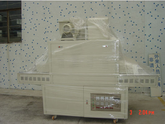 3m / Min ارتفاع قابل للتعديل الأشعة فوق البنفسجية آلة علاج 480mm عرض شبكة ناقل