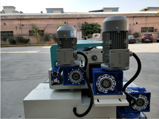 5KW التلقائي كامل الدقة معدات طلاء الأسطوانة المفردة W1320mm