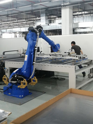 0-180 درجة آلة طلاء الرش مع نظام تحكم PLC / HMI لسمك الطلاء 0.1-3mm