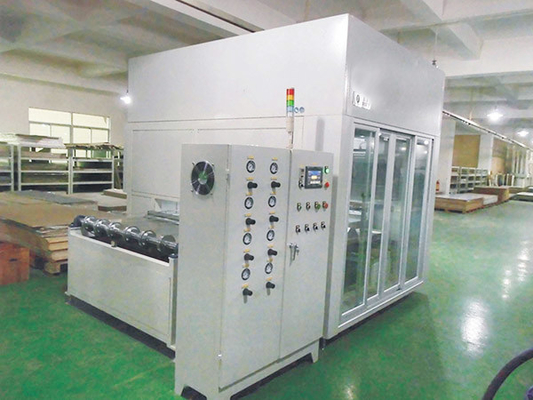 28-50KW آلة طلاء بخاخ الإضاءة Tec مع نظام ناقل