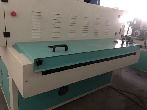 920mm عرض فعال للأشعة فوق البنفسجية آلة علاج لمواد البناء