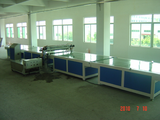 50m / Min 920mm Width UV Curtain Coater للأحذية مادة الإسفنج EVA PE