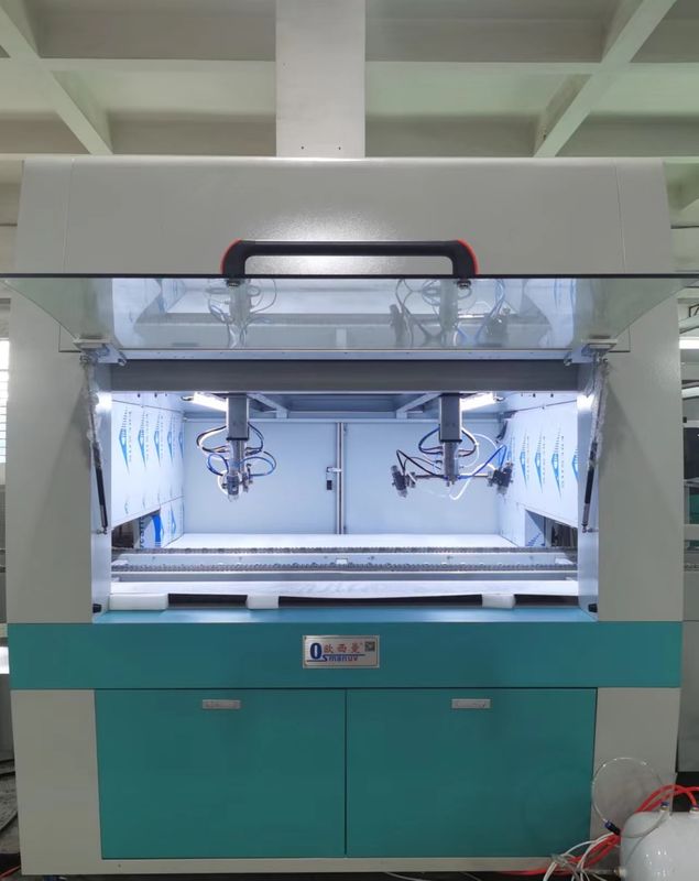 1100mm * 410mm * 1100mm آلة طلاء الرش التلقائي مع 1.0-1.5mm قطر بندقية الرش