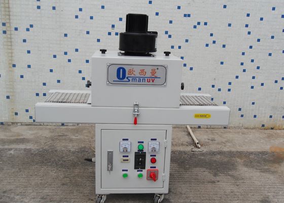 1.5 مم سمك 3 م / دقيقة الأشعة فوق البنفسجية علاج آلة استخدام مجلس الألومنيوم
