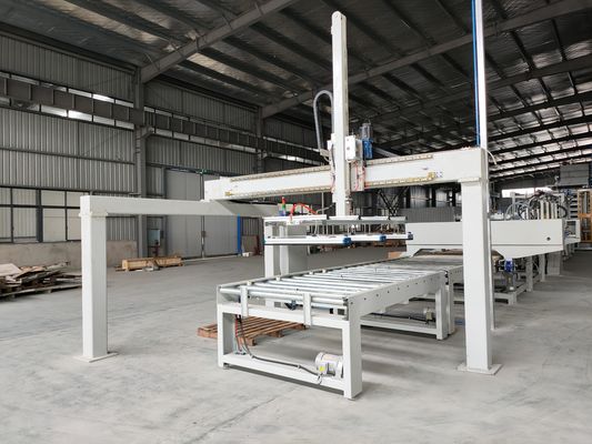 طلاء واسع للأشعة فوق البنفسجية التحميل والتفريغ الأوتوماتيكي 4KW 1600mm